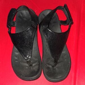 MEGNYA Black Women's Sandals